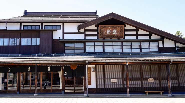 青木酒造株式会社の外観